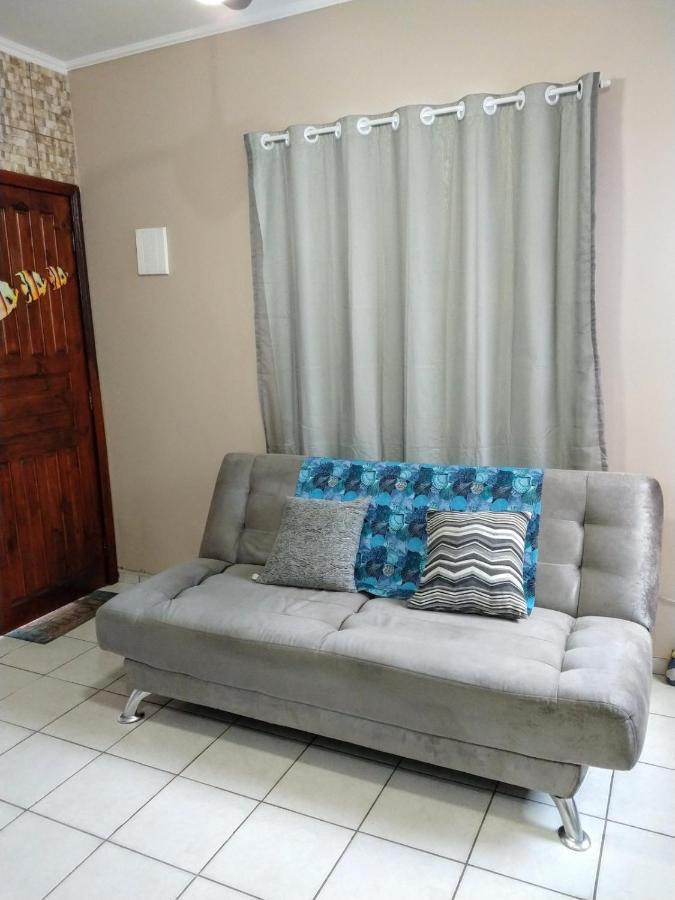 Apartamento Ubatuba - Praia Grande - 250M Da Praia Buitenkant foto